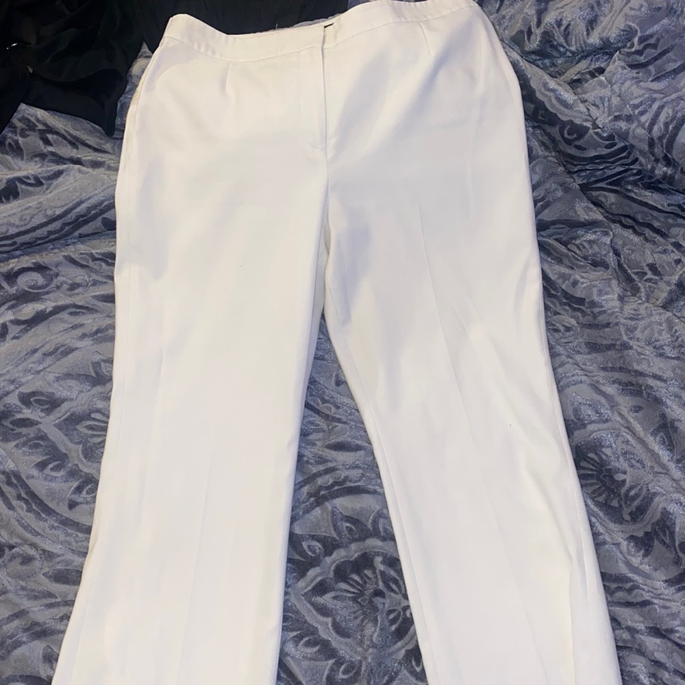 Elegant white trousers